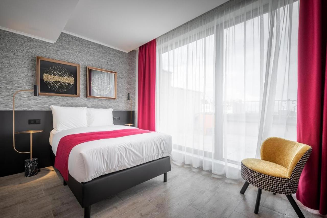 Hotel Jamingo Anversa Esterno foto